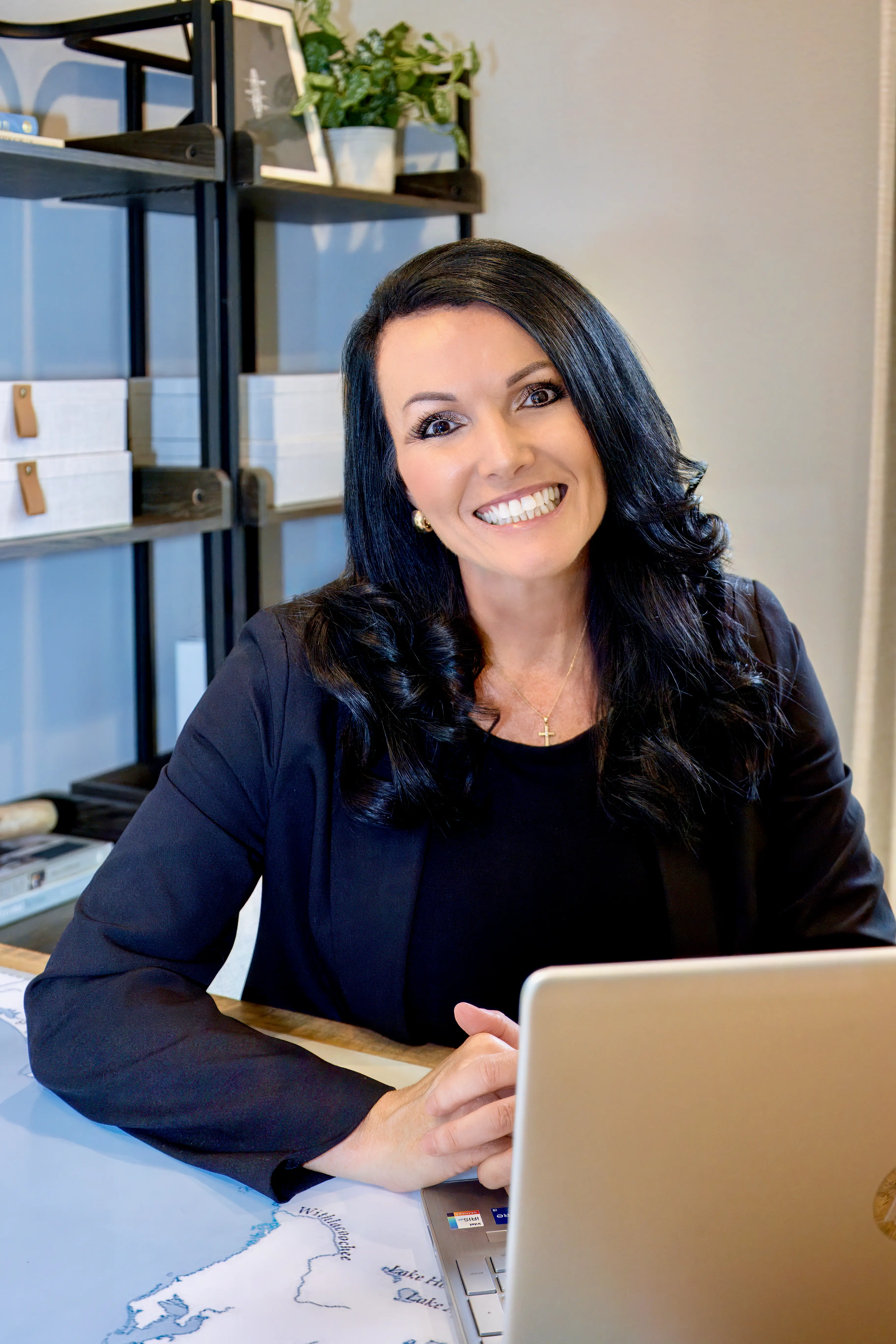 Shyra Basilone Realtor Desk Computer