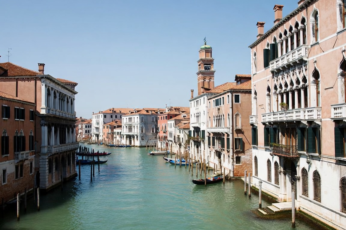 Party Echelon® performing at a luxury destination wedding in Venice, Italy.