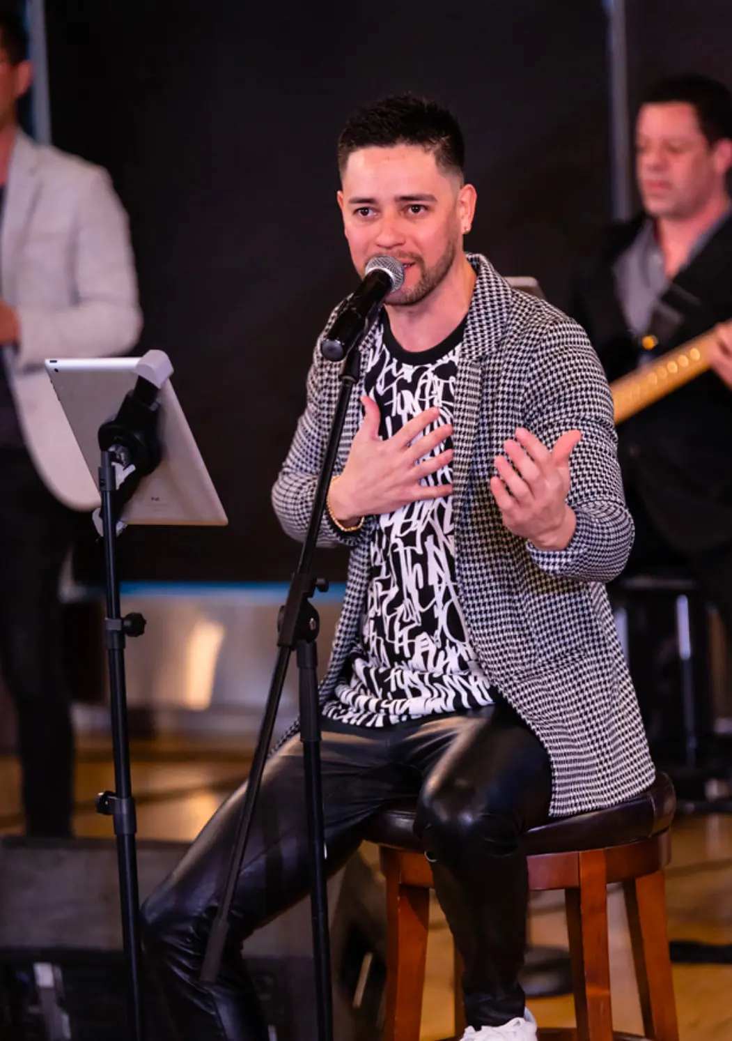 Nayi Escalona performing Latin lounge music for a luxury event