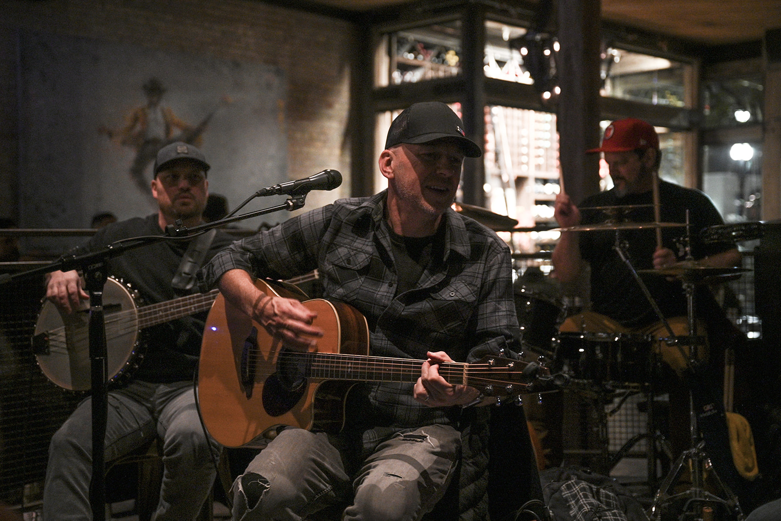 Marmalade Chill performing relaxed acoustic live music